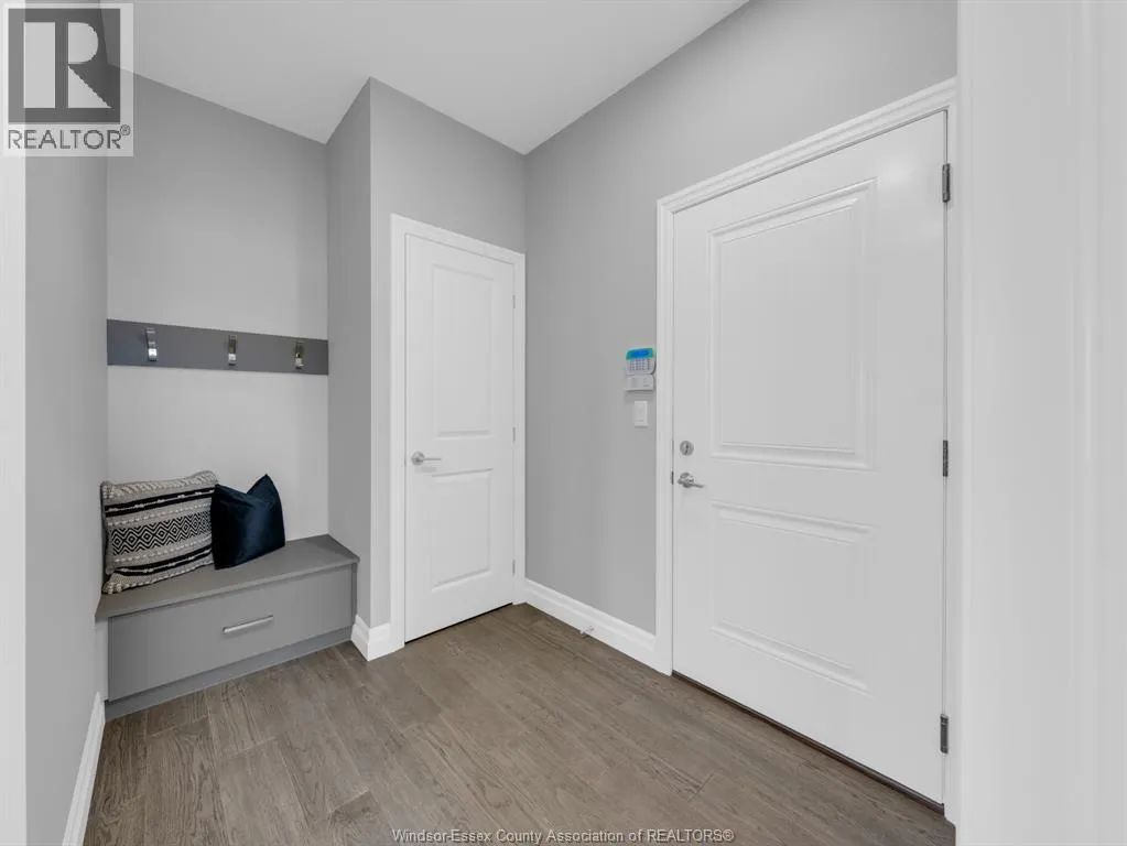 80 BELLEVIEW