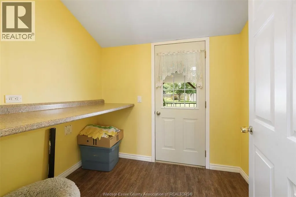 21 CAMELOT AVENUE