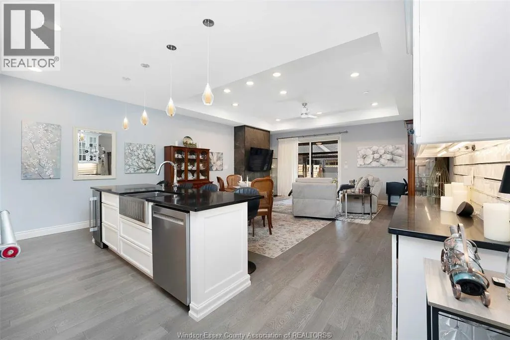 260 Livingstone CRESCENT