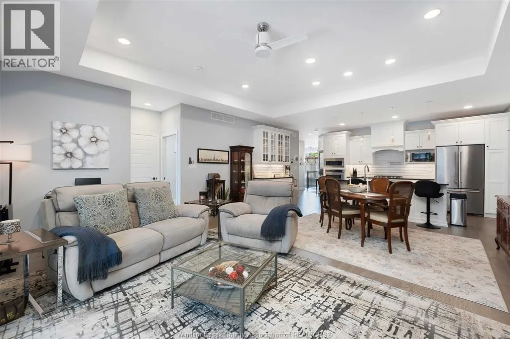 260 Livingstone CRESCENT