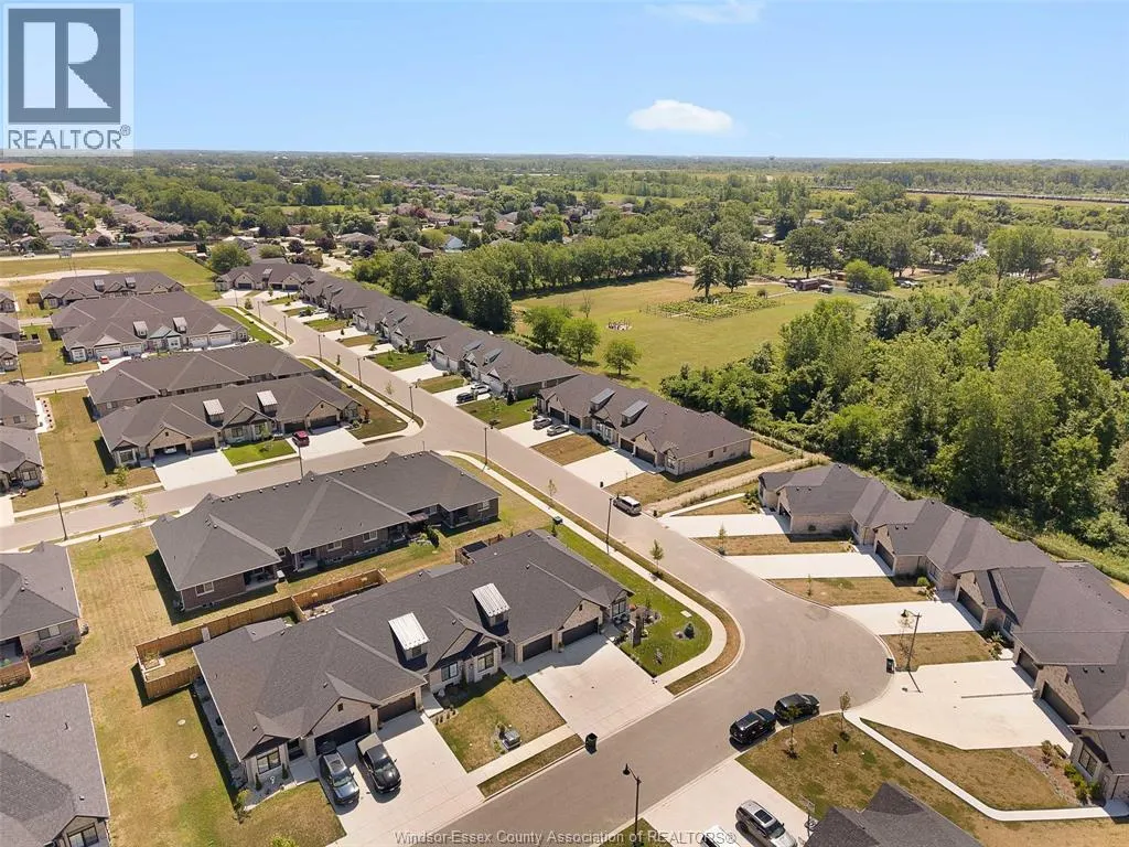 260 Livingstone CRESCENT
