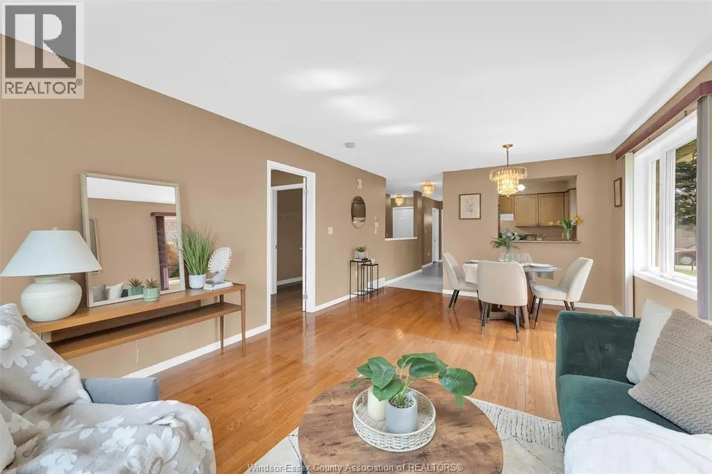 2658 NORFOLK PINES CRESCENT