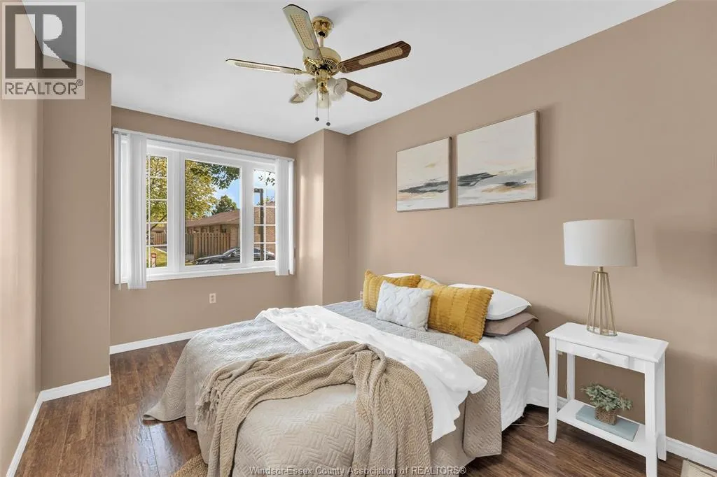 2658 NORFOLK PINES CRESCENT