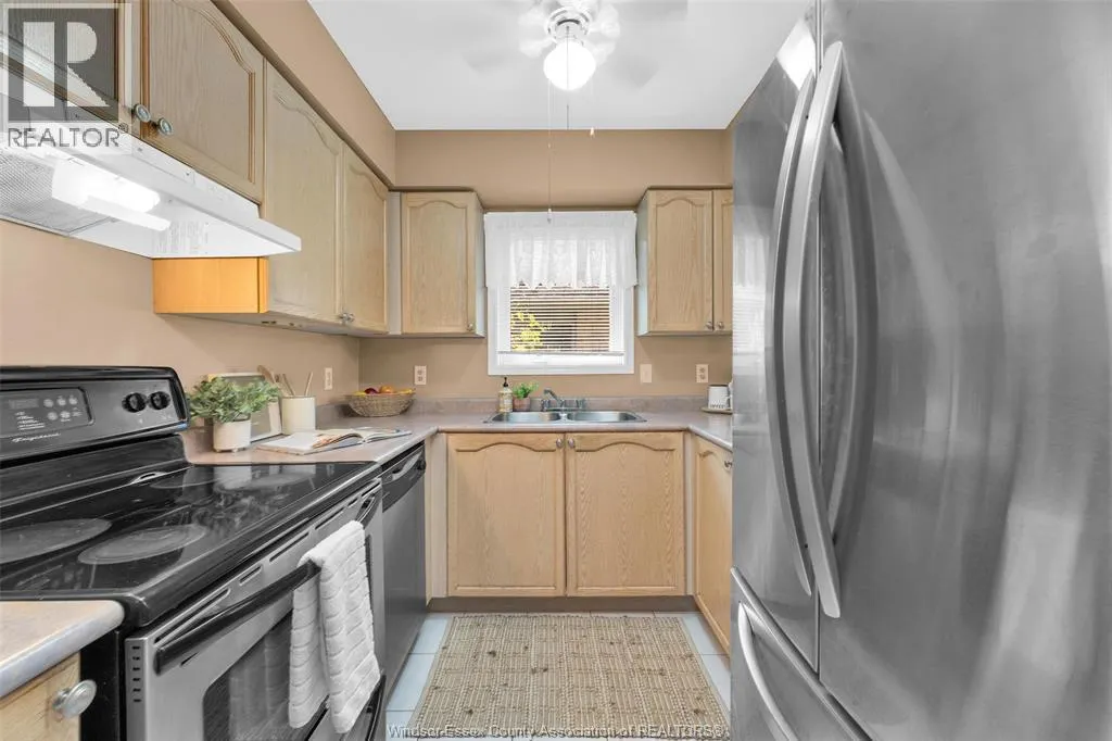 2658 NORFOLK PINES CRESCENT
