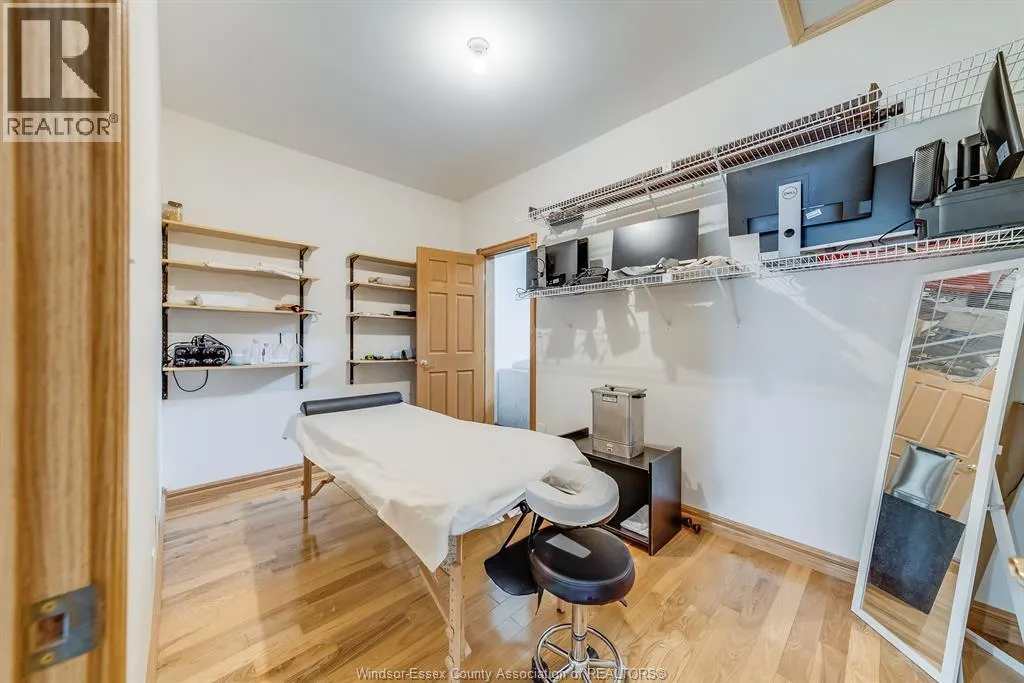150 SEYMOUR