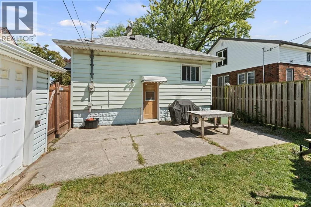 1575 ELLROSE