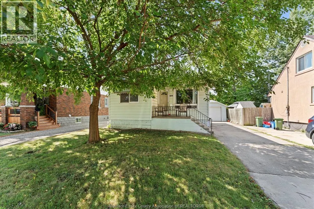 1575 ELLROSE