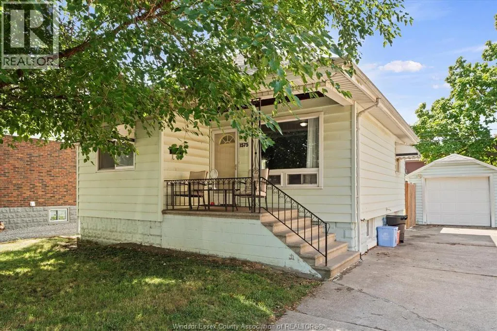 1575 ELLROSE