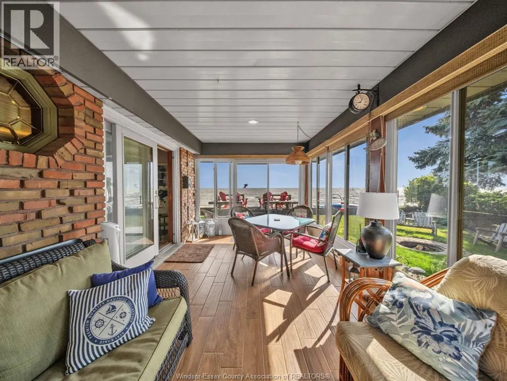 223 Lakewood DRIVE