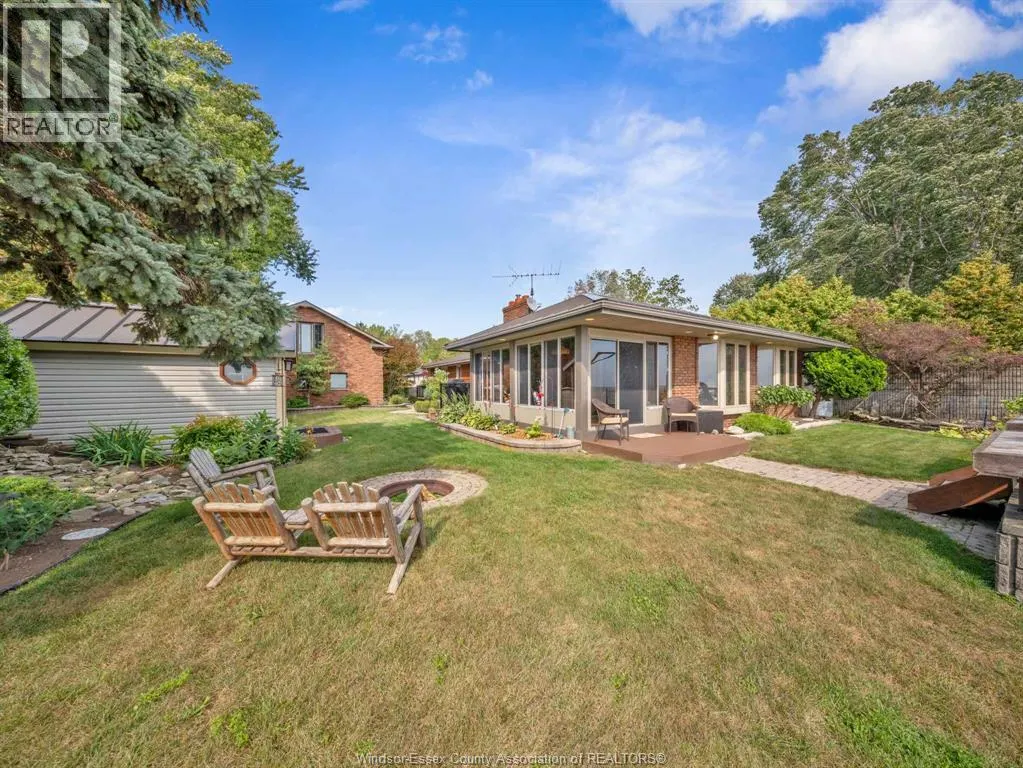 223 Lakewood DRIVE