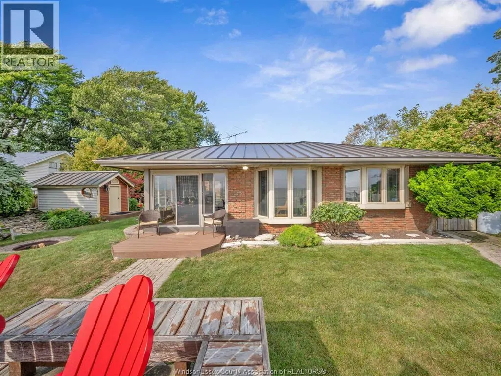 223 Lakewood DRIVE