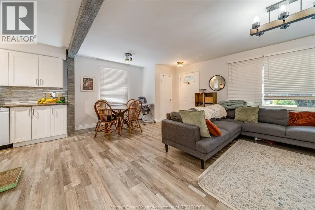 3302 CURRY AVENUE Unit# UPPER