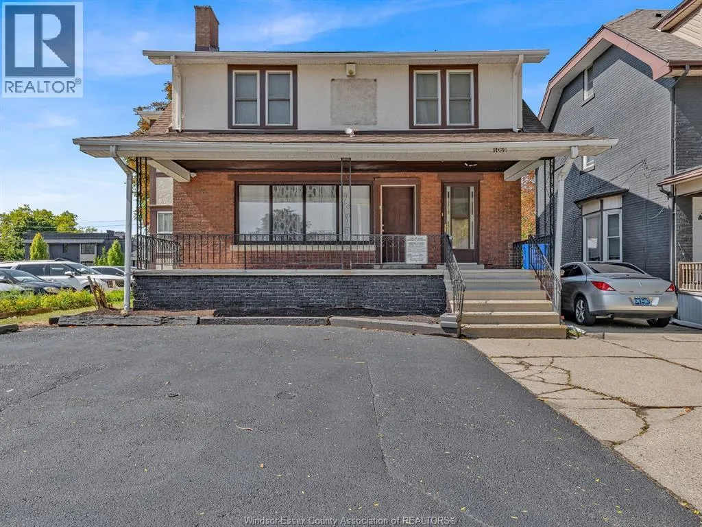 1069 OUELLETTE AVENUE