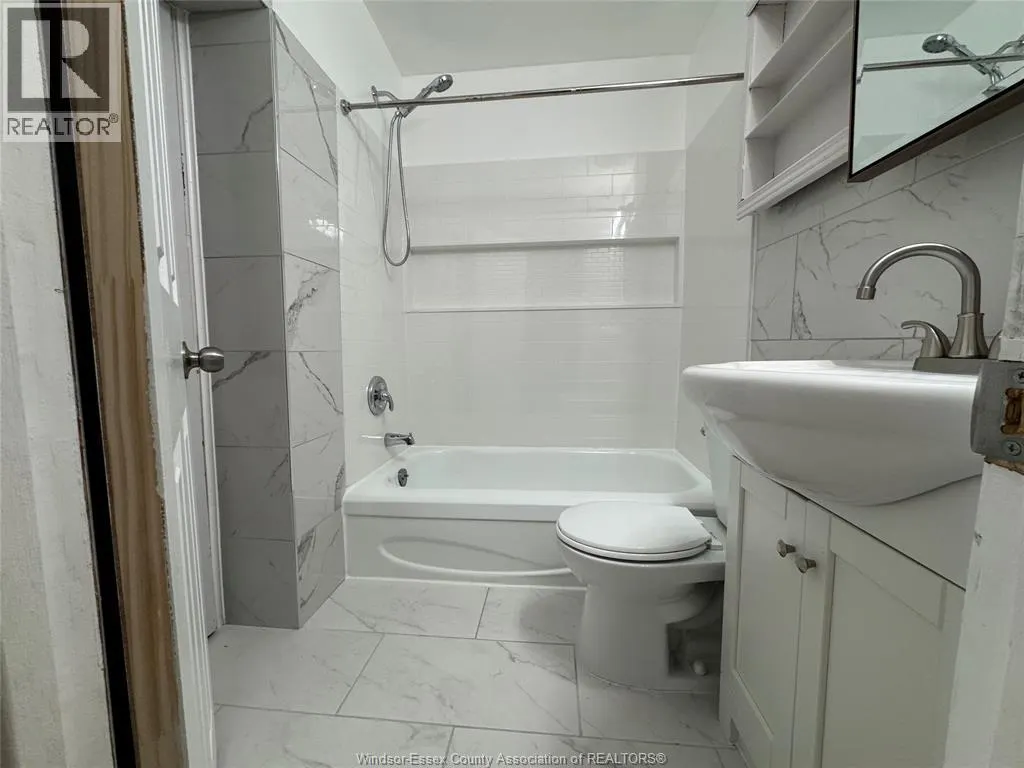 485 BRUCE Unit# 2