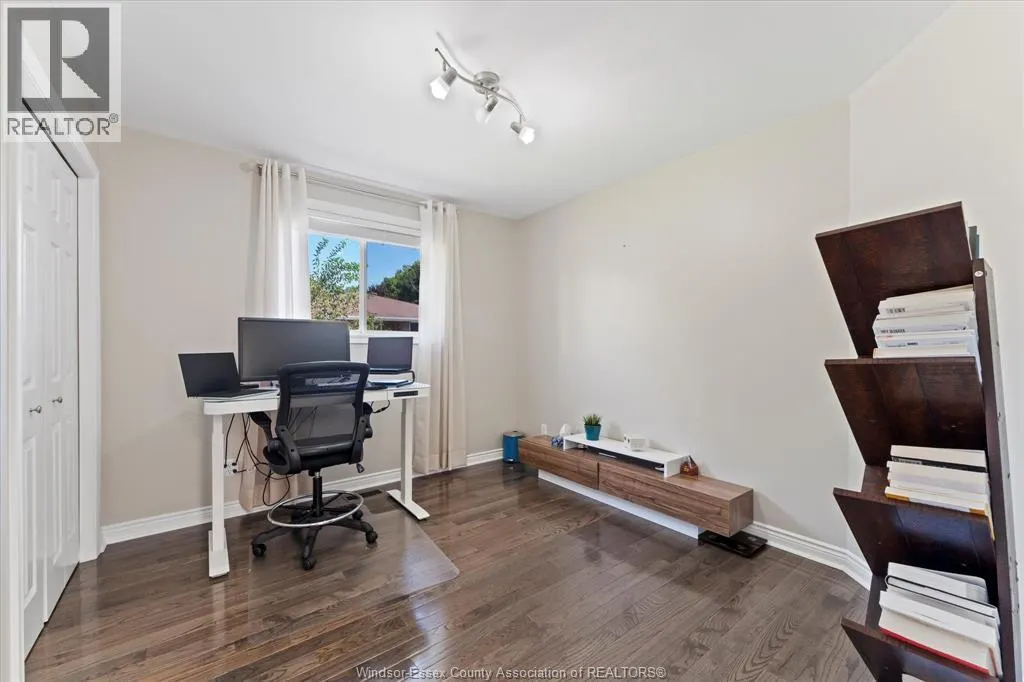 2180 SUZANNE STREET