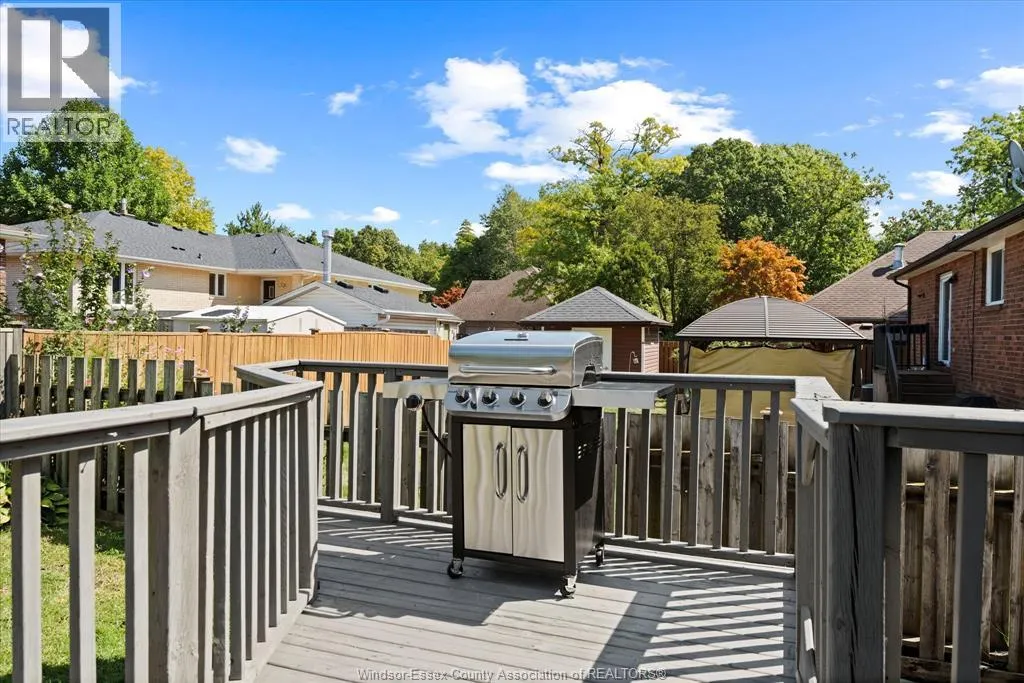 2180 SUZANNE STREET