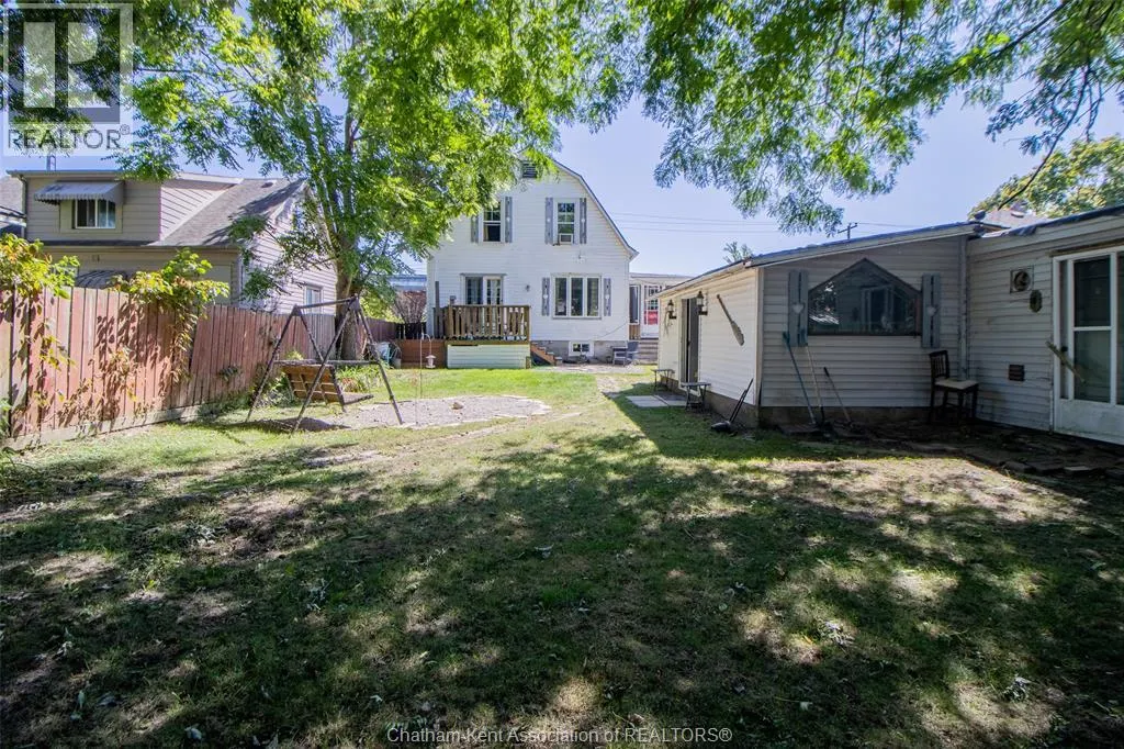 63 Spencer AVENUE