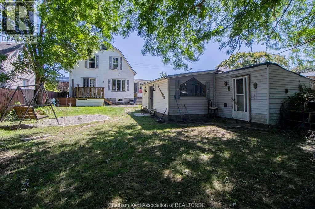 63 Spencer AVENUE