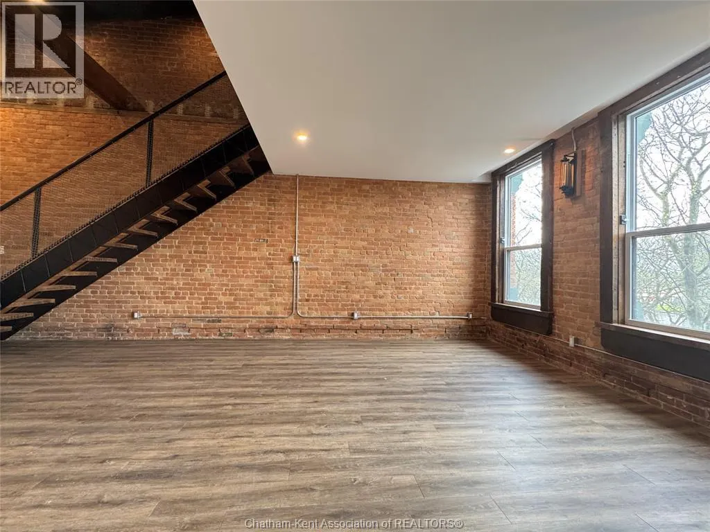 164 King STREET Unit# 301