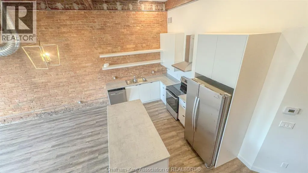 164 King STREET Unit# 301