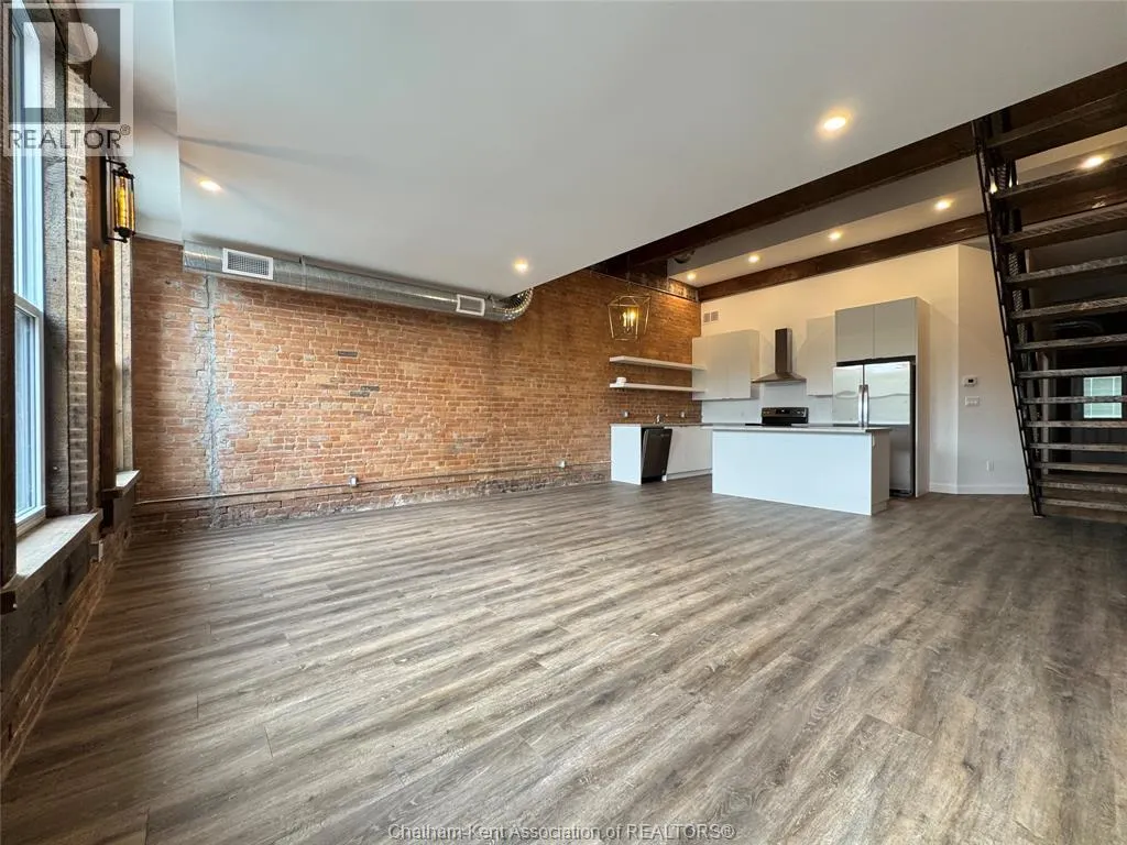 164 King STREET Unit# 301