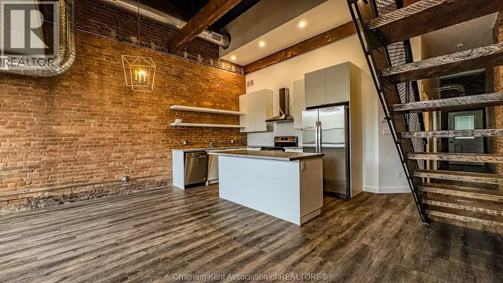 164 King STREET Unit# 301