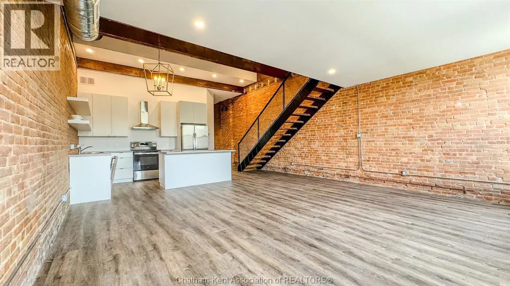 164 King STREET Unit# 301