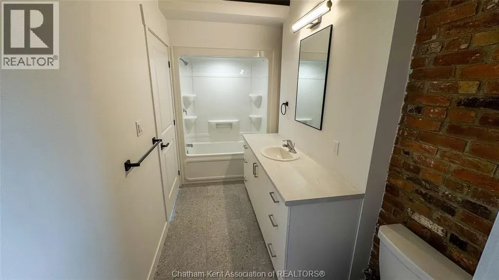 164 King STREET Unit# 202