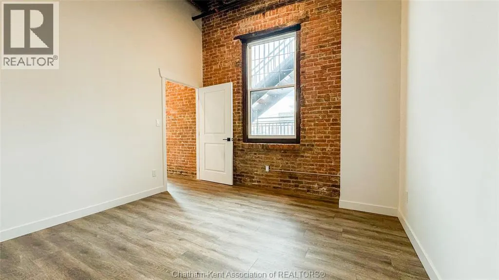 164 King STREET Unit# 202
