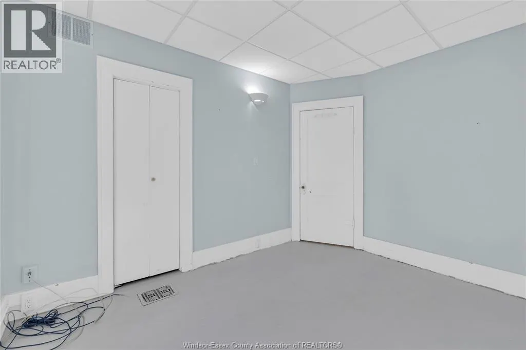 420 Hall AVENUE