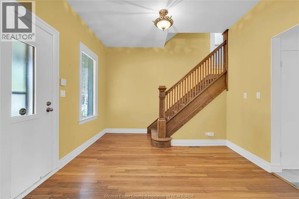 420 Hall AVENUE