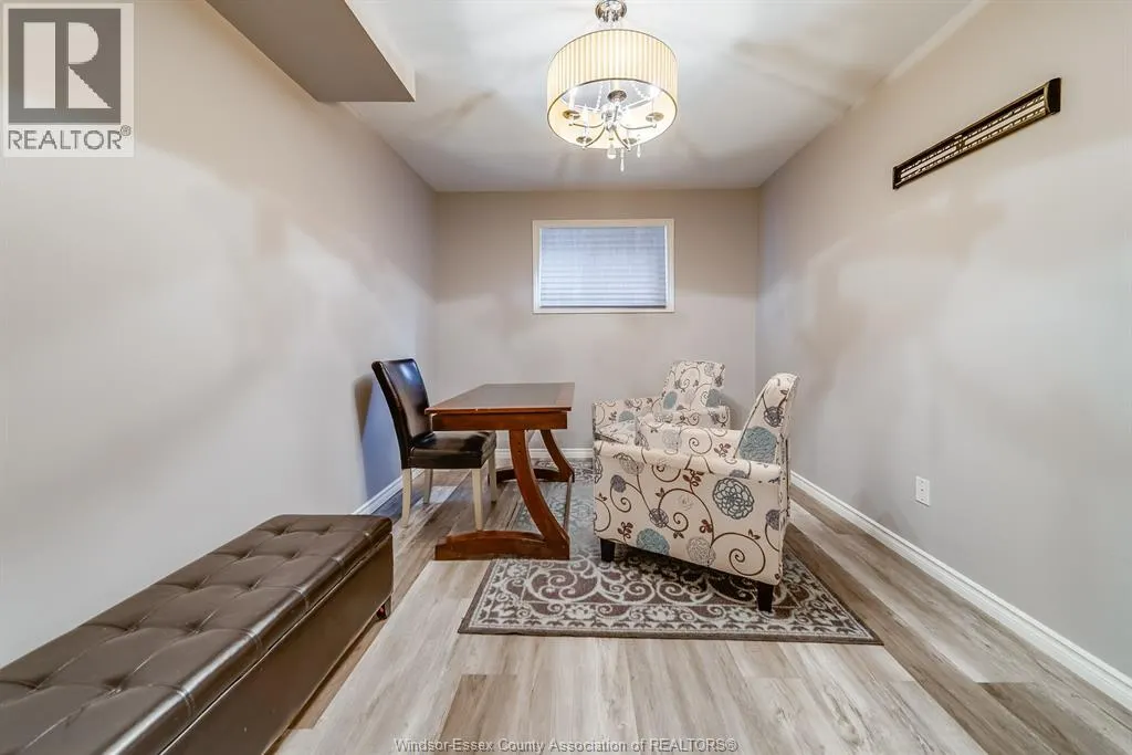 2590 WILDBERRY