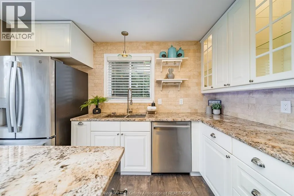 2590 WILDBERRY