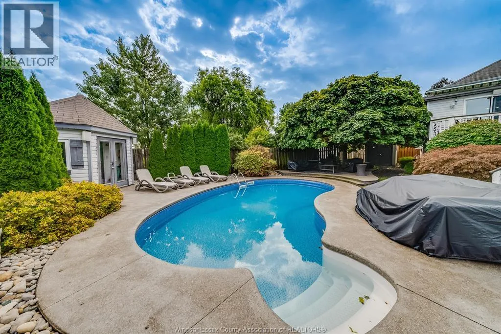 2590 WILDBERRY