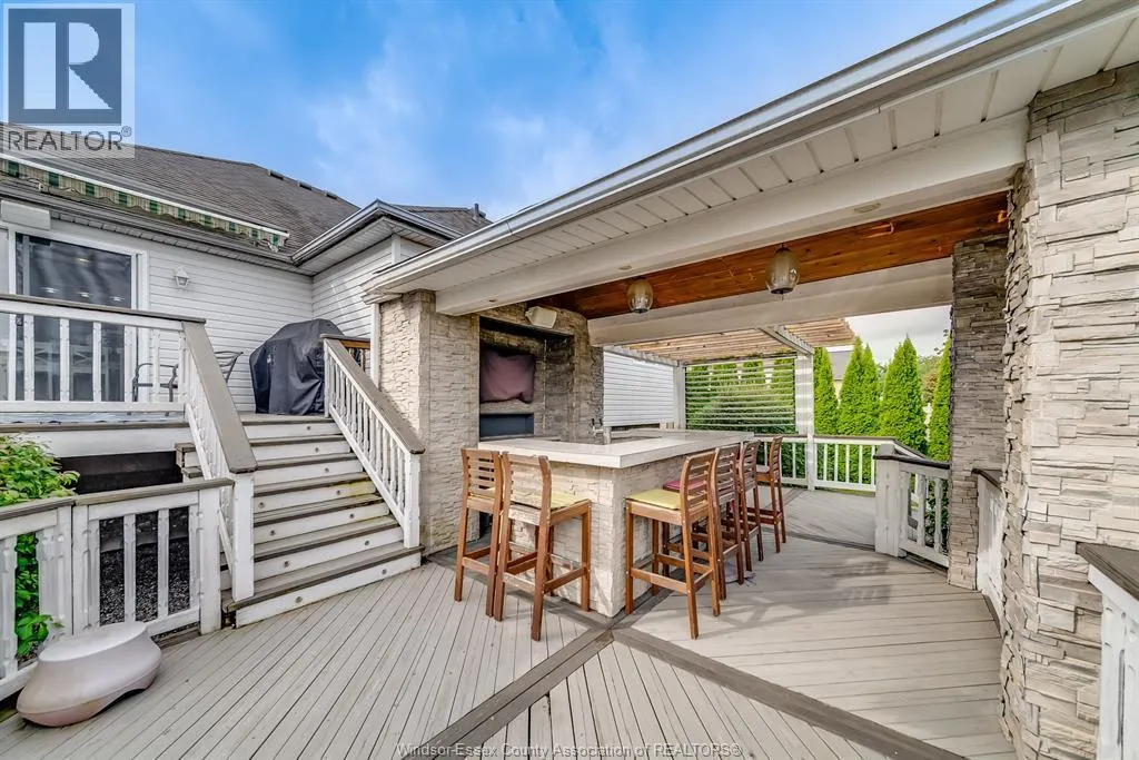 2590 WILDBERRY