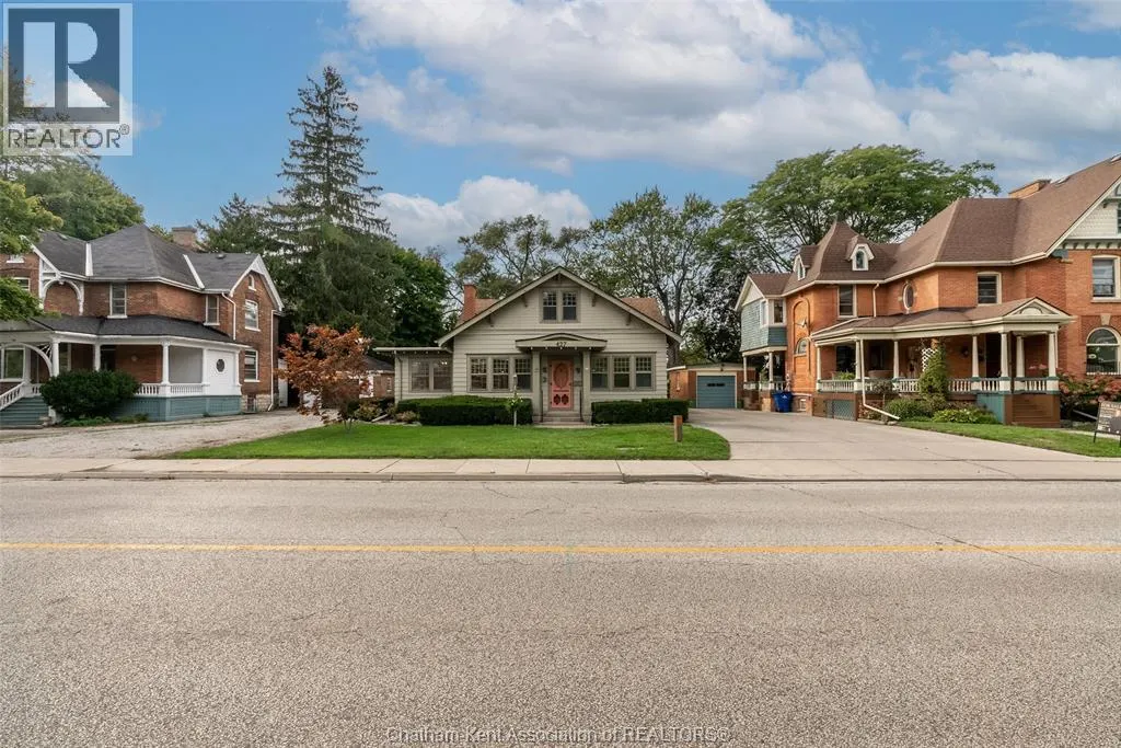 427 King STREET West