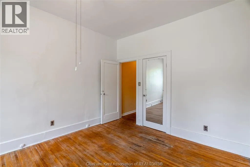427 King STREET West