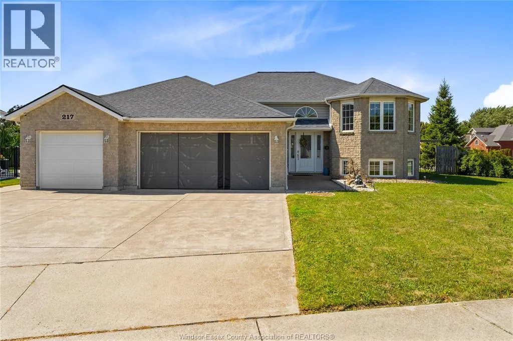 217 GRANDVIEW BOULEVARD
