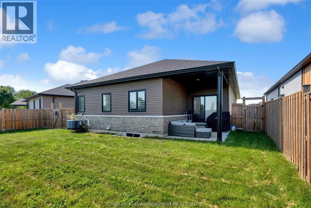 248 Moonstone CRESCENT