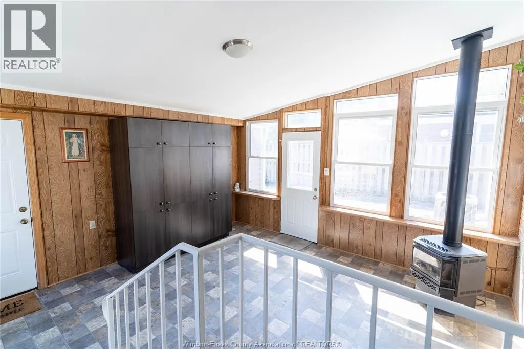 1006 BUCKINGHAM ROAD