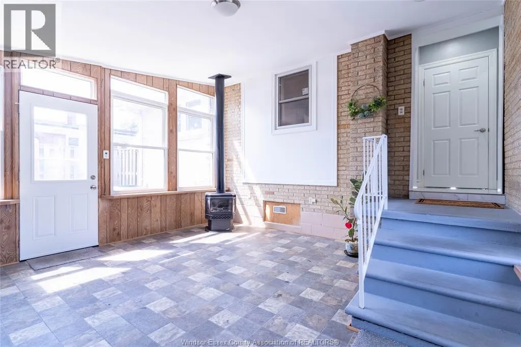 1006 BUCKINGHAM ROAD