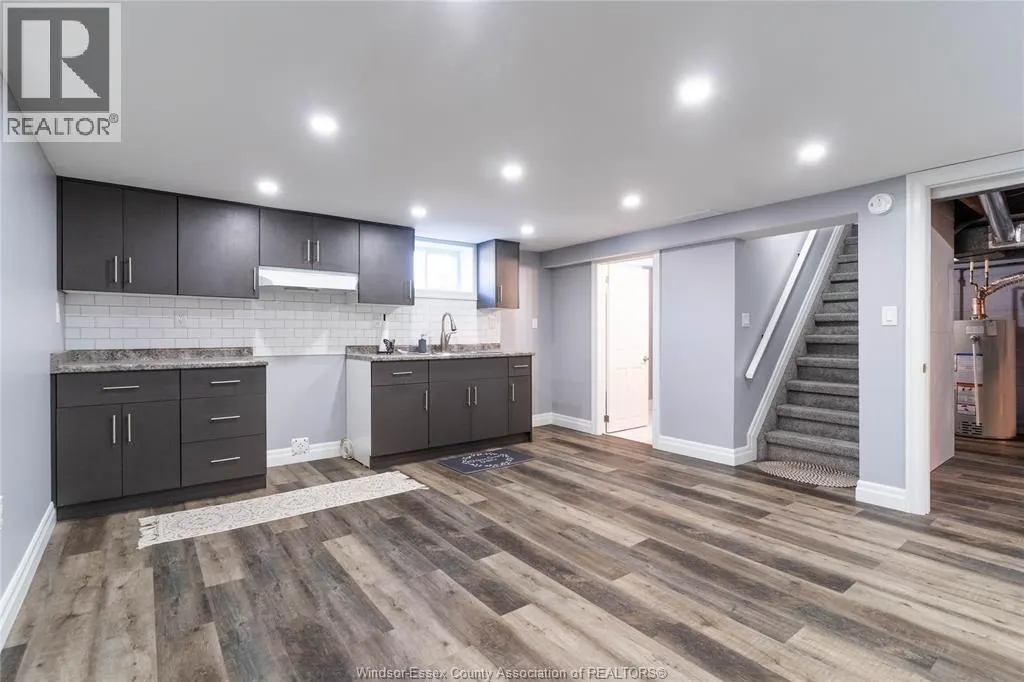 1006 BUCKINGHAM ROAD