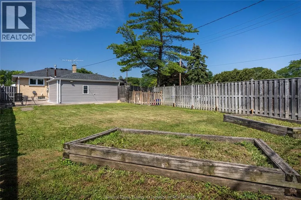 1006 BUCKINGHAM ROAD