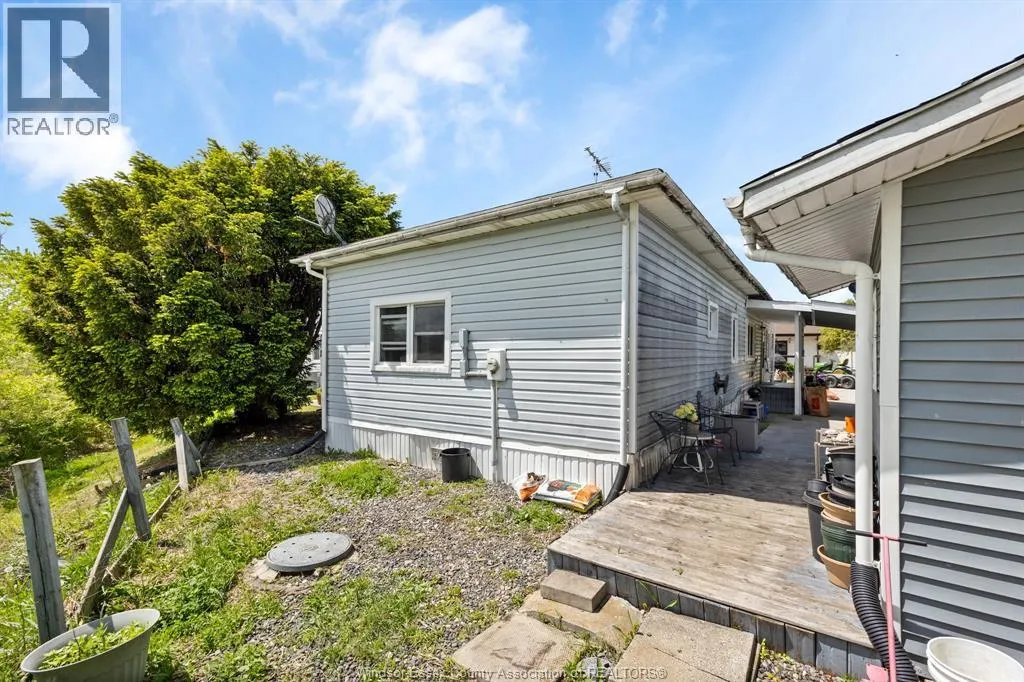 51 WILDER DRIVE South