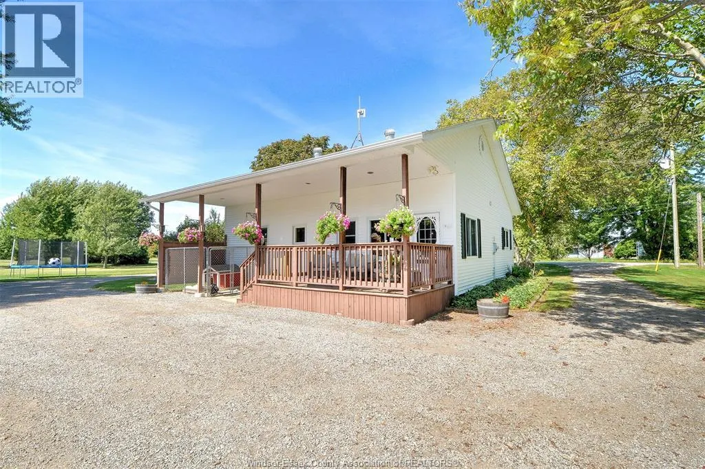 7931 COLLISON Sideroad