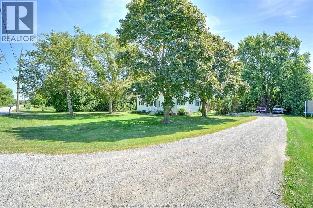 7931 COLLISON Sideroad