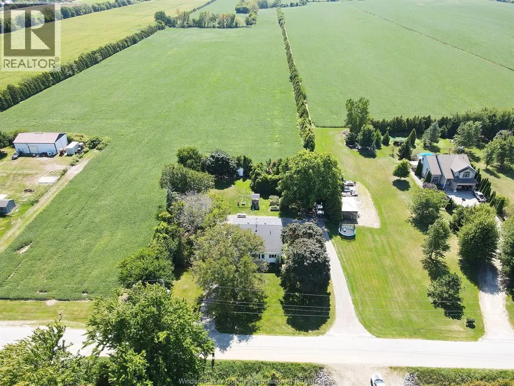 7931 COLLISON Sideroad