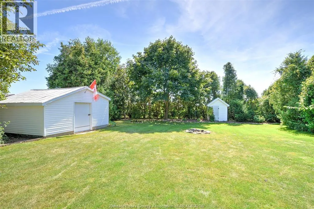 7931 COLLISON Sideroad