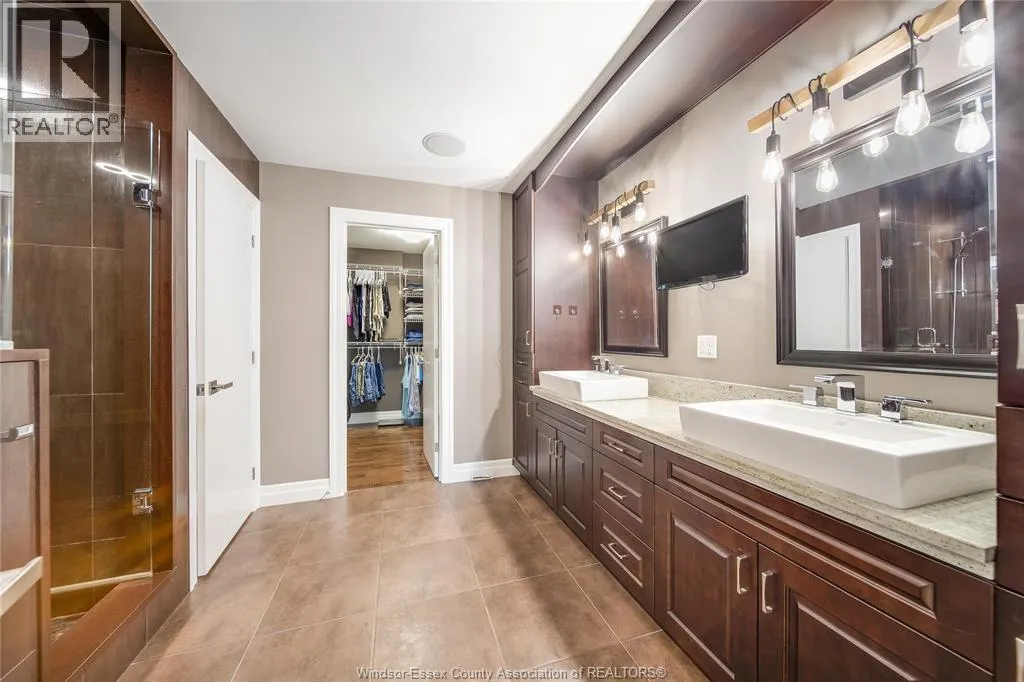 3425 11TH CONCESSION ROAD