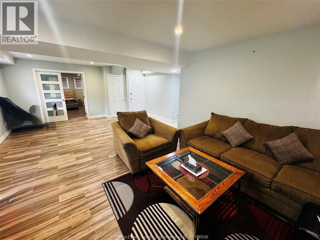 4625 BUNKER AVENUE Unit# LOWER